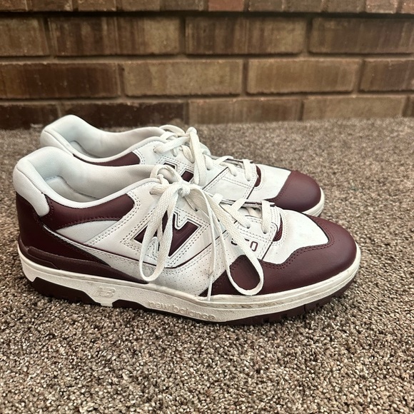 New Balance 550 White Burgundy Sneakers Men\'s Size 10.5 main image 10